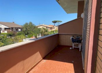 Balcone perimetrale - Trilocale Via dei Giacinti, Anzio - foto 14