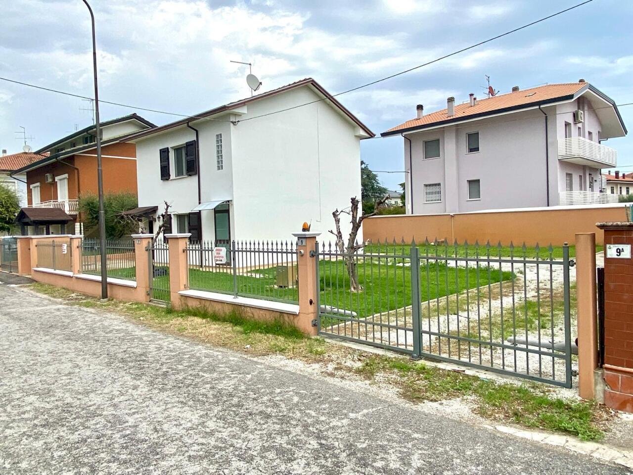 WhatsApp Image 2026-04-20 at 17.11.36.jpeg - Villa Via Grazia Deledda 5, Gatteo - foto 2