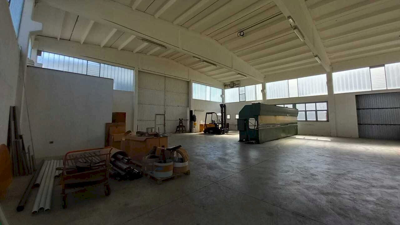 83e9f06f-a7fb-46c3-8e93-a5030e28be19.jpg - Laboratorio Via del Tesoro 533, Verucchio - foto 1