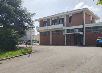 3e0603f0-5864-4865-aa5a-f4dc31224144.jpg - Laboratory Via Ausa 179, Coriano - photo 2