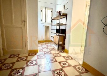 IMG_4456.JPG.jpg - Portion of a house Via Umberto I, Monopoli - photo 7