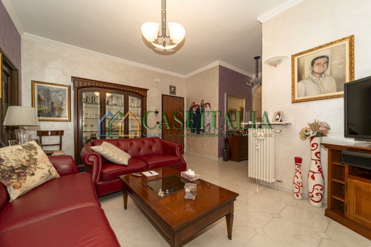 SOGGIORNO - Quadrilocale Piazza Kennedy 17, Beinasco - foto 1