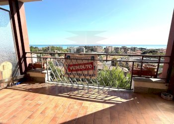 IMG-20260415-WA0131.jpg - Bilocale Via Collasgarba 17, Ventimiglia - foto 11