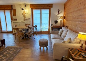 VENDITA COURMAYEUR - SOGGIORNO CON ZONA PRANZO E C - Trilocale Courmayeur - foto 3