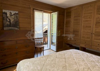 VENDITA COURMAYEUR - CAMERA MATRIMONIALE CON BALCO - Three-room apartment Courmayeur - photo 11