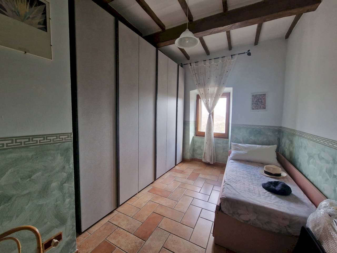 20260310_125456.jpg - Portion of a house collelungo, Baschi - photo 3