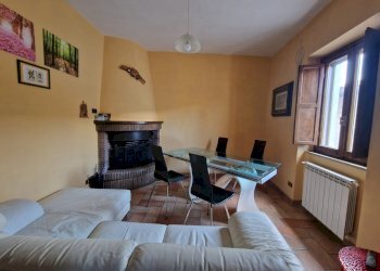 20260310_125655.jpg - Portion of a house collelungo, Baschi - photo 1