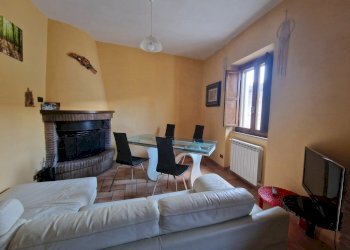 20260310_125705.jpg - Portion of a house collelungo, Baschi - photo 11