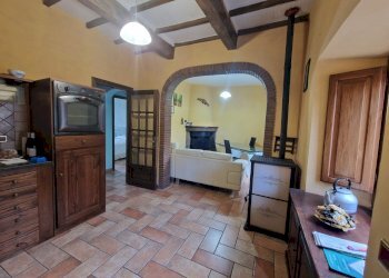 20260310_125733.jpg - Portion of a house collelungo, Baschi - photo 13
