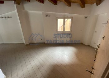 IMG_7489.JPG - Three-room apartment Viale Giuseppe Mazzini, Taggia - photo 3