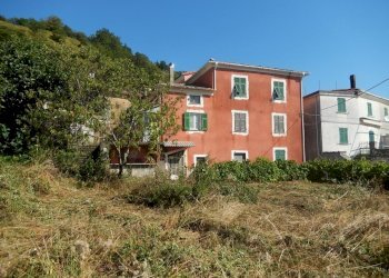 DSCN4393.JPG - Terratetto - Terracielo Località Ghiggeri, Varese Ligure - foto 6