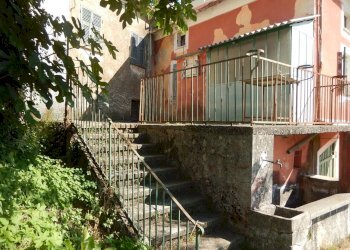 DSCN4394.JPG - Terratetto - Terracielo Località Ghiggeri, Varese Ligure - foto 7