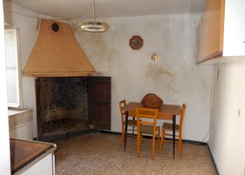 DSCN4414.JPG - Terratetto - Terracielo Località Ghiggeri, Varese Ligure - foto 15