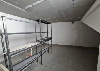 WhatsApp Image 2026-04-17 at 15.20.16.jpeg - Box Via Antica Romana Occidentale 314, Sestri Levante - foto 5