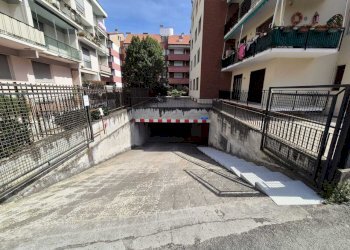 WhatsApp Image 2026-04-17 at 15.22.11.jpeg - Box Via Antica Romana Occidentale 314, Sestri Levante - foto 11