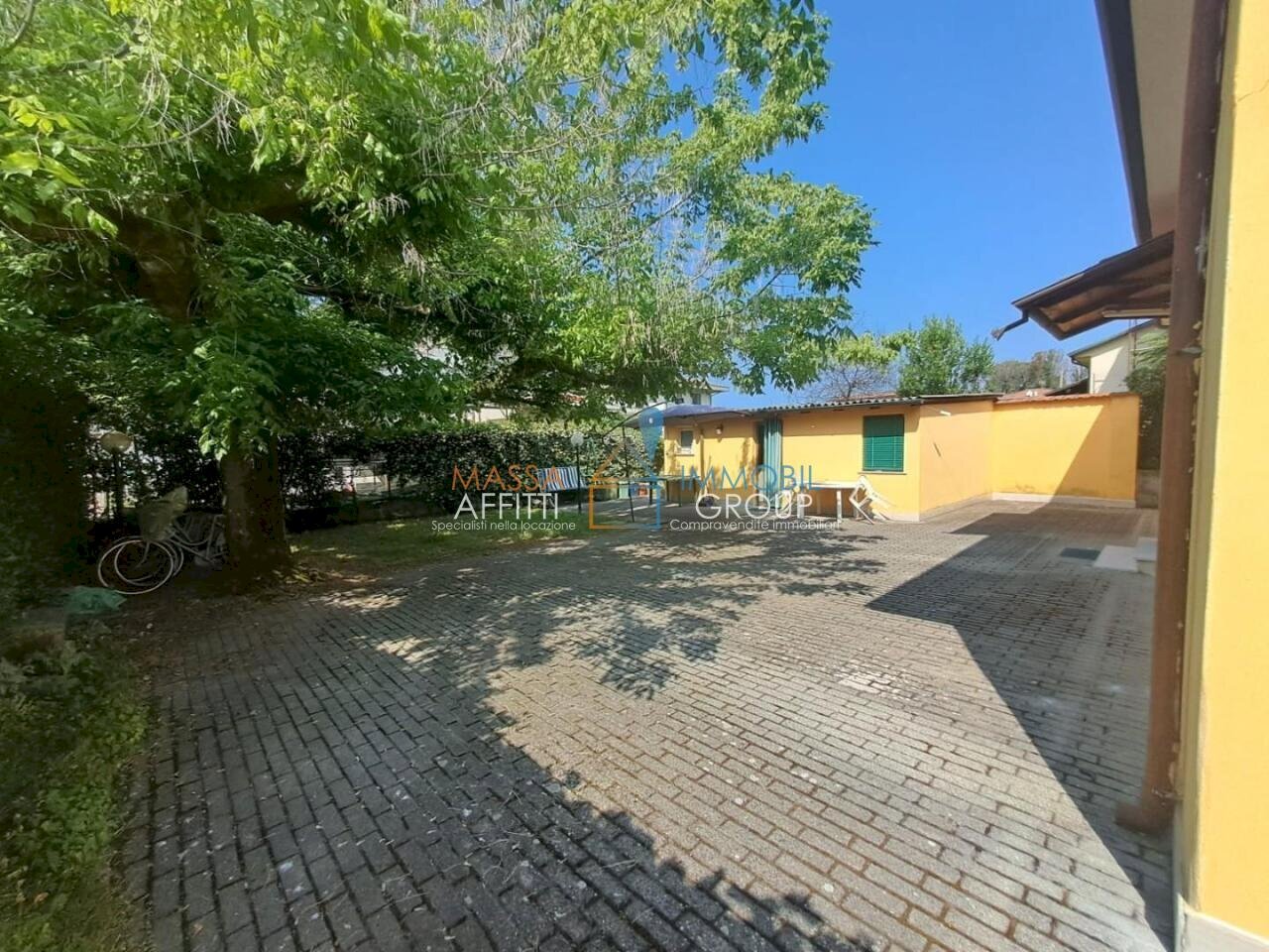 29.jpg - Villa Via Pietrasanta 66, Massa - foto 3