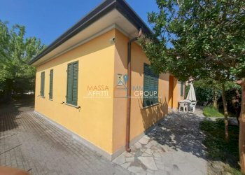 27.jpg - Villa Via Pietrasanta 66, Massa - foto 5