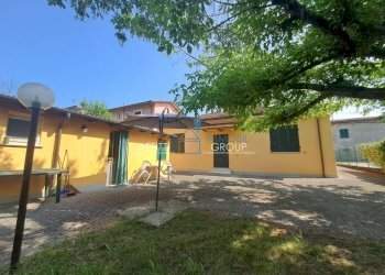 25.jpg - Villa Via Pietrasanta 66, Massa - foto 7