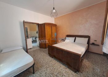 12.jpg - Villa Via Pietrasanta 66, Massa - foto 16