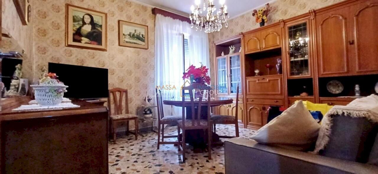 4.jpg - Trilocale Via Maternità 2, Massa - foto 1