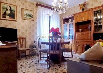 4.jpg - Trilocale Via Maternità 2, Massa - foto 1