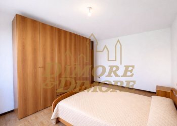 Camera da letto - Quadrilocale Via al Giona, Maccagno con Pino e Veddasca - foto 4