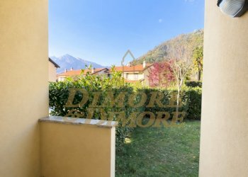 Balcone cucina - Quadrilocale Via al Giona, Maccagno con Pino e Veddasca - foto 15