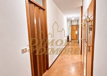 Corridoio - Quadrilocale Via al Giona, Maccagno con Pino e Veddasca - foto 19