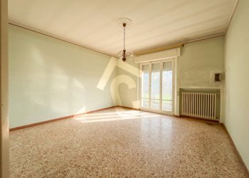 7BD3C3F2-C6CC-4A37-A857-0E8C4BAB1BA9.jpeg - Quadrilocale Montecarotto - foto 12