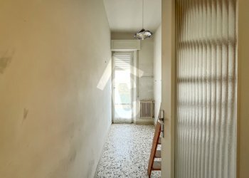 56E09C28-A5E6-4F44-977D-4C9FE10B694F.jpeg - Quadrilocale Montecarotto - foto 14