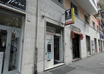 P1170560 - Tobacco shop Via Antonio Cecchi, Genova (neighborhood Foce) - photo 10