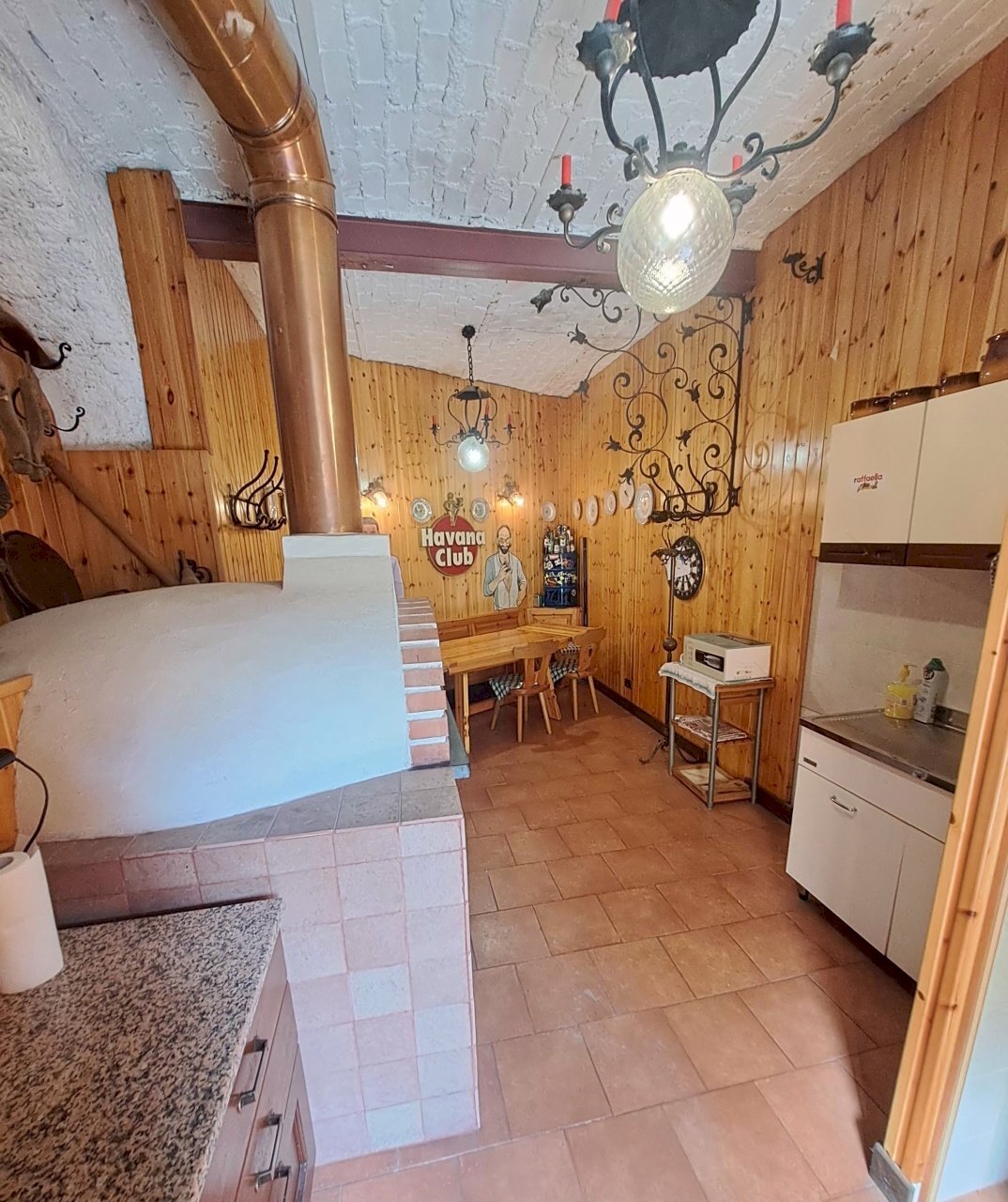 magazzino2.jpg - Magazzino Via S. Schiaffino 65r, Genova (zona Quarto) - foto 2