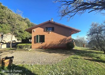 07.jpg - Villa Via Col di Lana 89, Perugia - foto 7