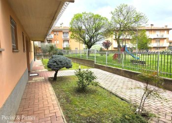 02.jpg - Appartamento Via Roberto Arcaleni, Città di Castello - foto 2