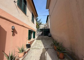 WhatsApp Image 2026-04-17 at 16.53.26.jpeg - Quadrilocale Via delle Ginestre 23, Sanremo - foto 4