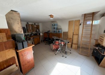 WhatsApp Image 2026-04-17 at 16.53.14.jpeg - Quadrilocale Via delle Ginestre 23, Sanremo - foto 30