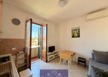 WhatsApp Image 2026-04-17 at 15.31.09 (1).jpeg - Bilocale Via delle Porte Nuove, Firenze (zona Santa Maria Novella) - foto 2