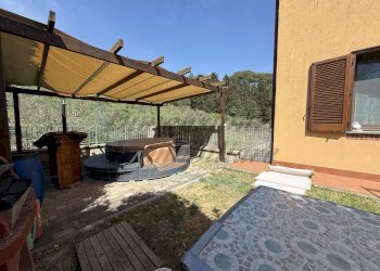 photo_27_2026-04-18_16-44-05.jpg - Villa a Schiera Via Roma 160, Castellina Marittima - foto 28