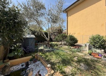 photo_33_2026-04-18_16-44-05.jpg - Villa a Schiera Via Roma 160, Castellina Marittima - foto 30