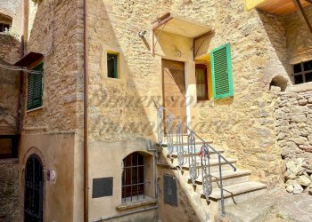 photo_2025-05-16_16-51-28.jpg - Quadrilocale Piazza Giacomo Matteotti 3, Montescudaio - foto 1