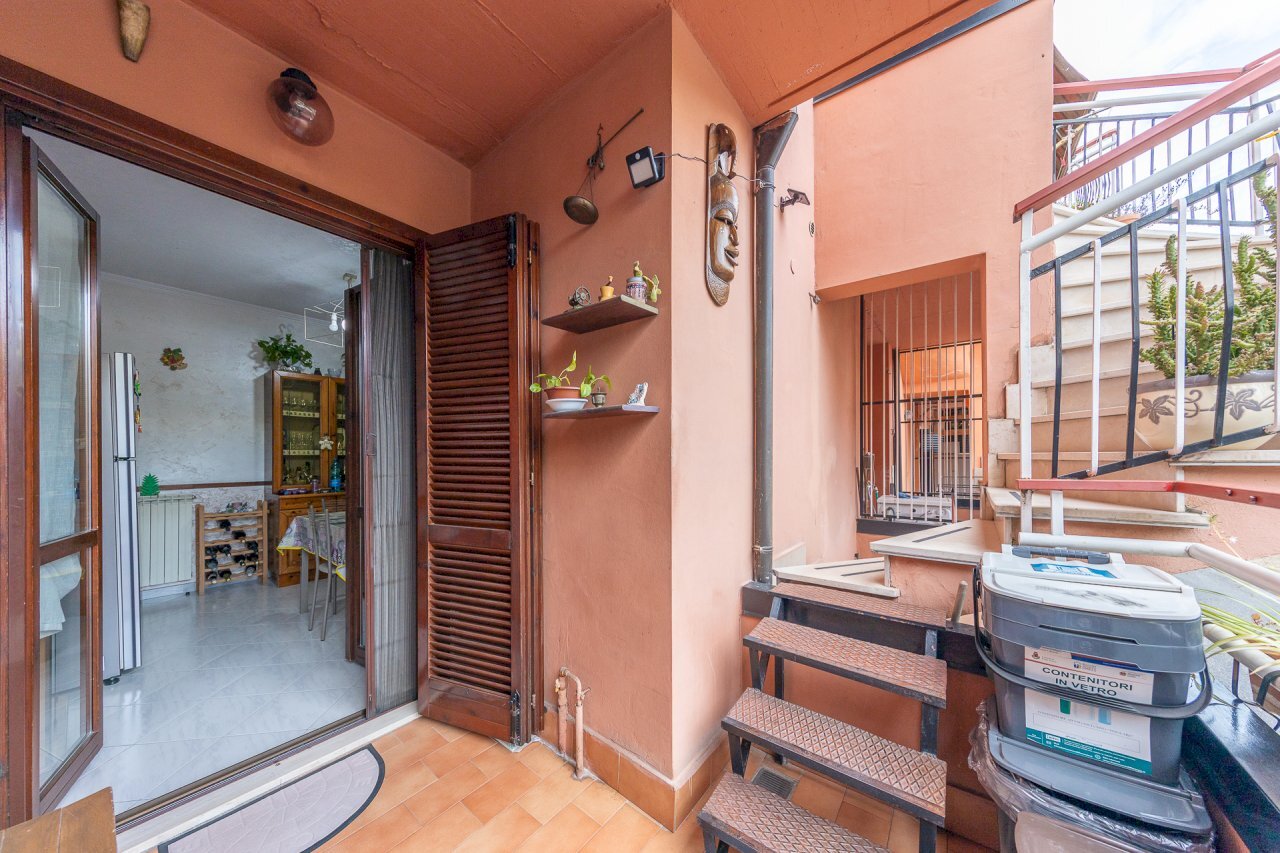 45.jpg - Four-room apartment Via Platone, Fonte Nuova - photo 2