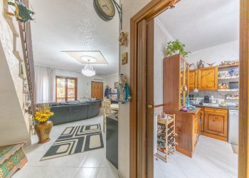 35.jpg - Four-room apartment Via Platone, Fonte Nuova - photo 29