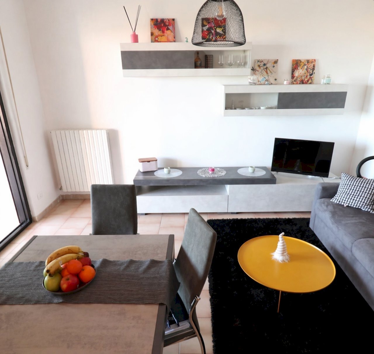 tavolo e sedie.png - Bilocale Montesilvano - foto 3