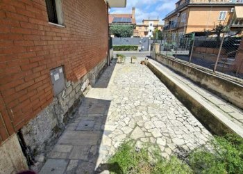 WhatsApp Image 2026-04-21 at 12.15.39 (1).jpeg - Trilocale Via Lercara Friddi, Roma (zona Borghesiana) - foto 3