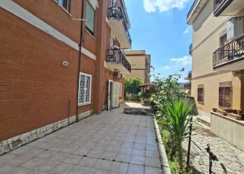 WhatsApp Image 2026-04-21 at 12.15.40.jpeg - Trilocale Via Lercara Friddi, Roma (zona Borghesiana) - foto 5