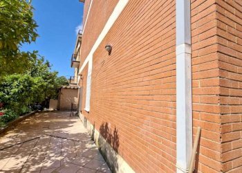 WhatsApp Image 2026-04-21 at 12.15.46 (2).jpeg - Trilocale Via Lercara Friddi, Roma (zona Borghesiana) - foto 11