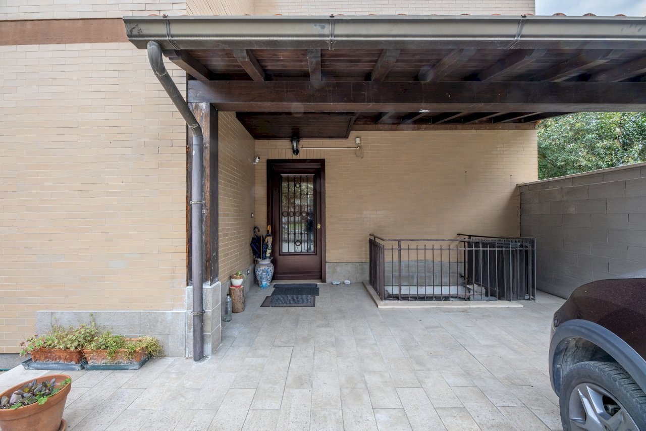 0F5A4546-HDR.jpg - Villa Via Renoir 36, Roma - foto 3