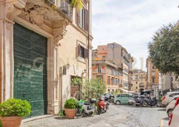 Largo-arenula-larizza (1).jpg - Monolocale Via di San Maria in Monticelli 67, Roma - foto 20