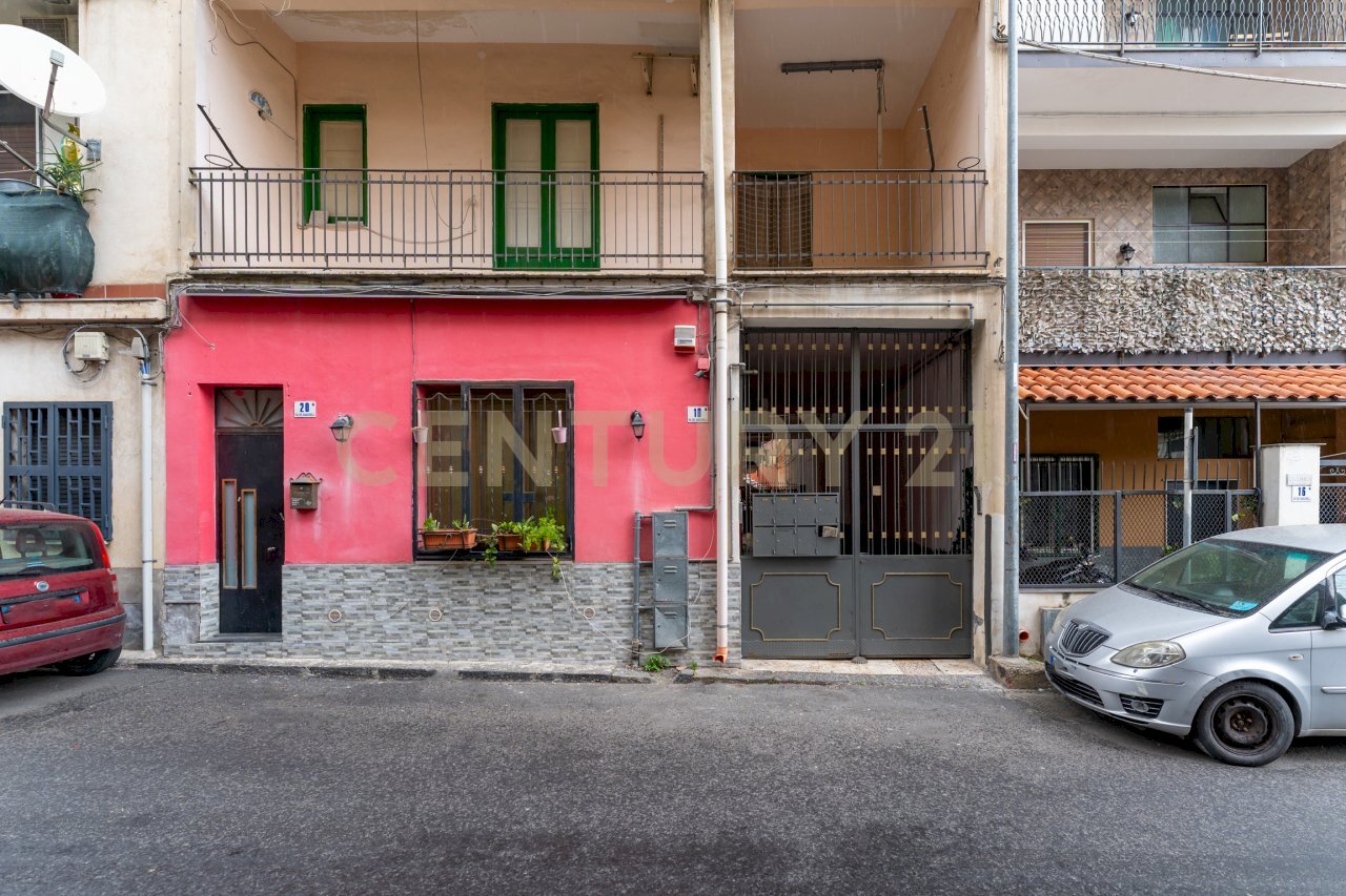 Via dei Sanguinelli 18 (2).jpg - Quadrilocale Via dei Sanguinelli 18, Catania - foto 1