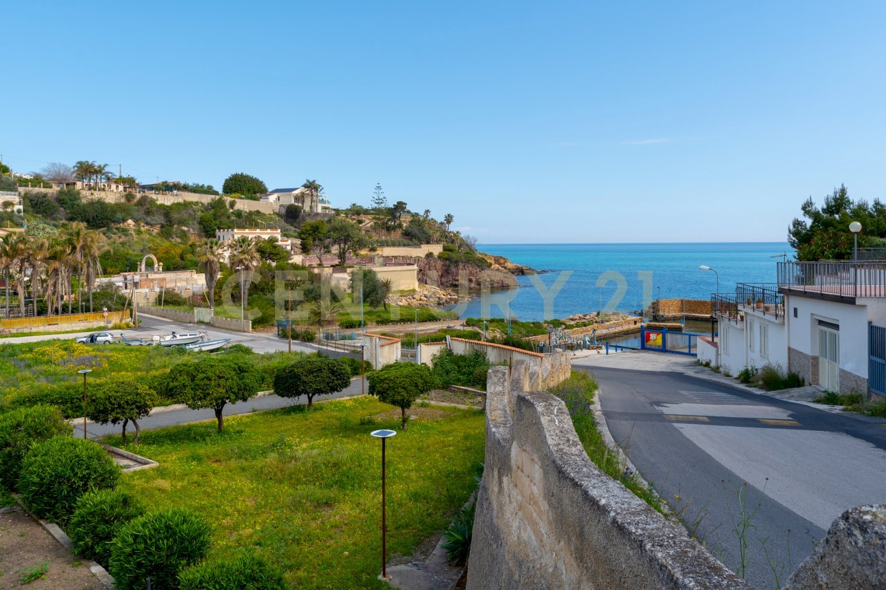 Baia del Silence (1).jpg - Villa Contrada Frandanese, Augusta - photo 2